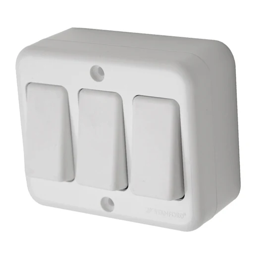 ENCHUFES E INTERRUPTORES - Imagen 4